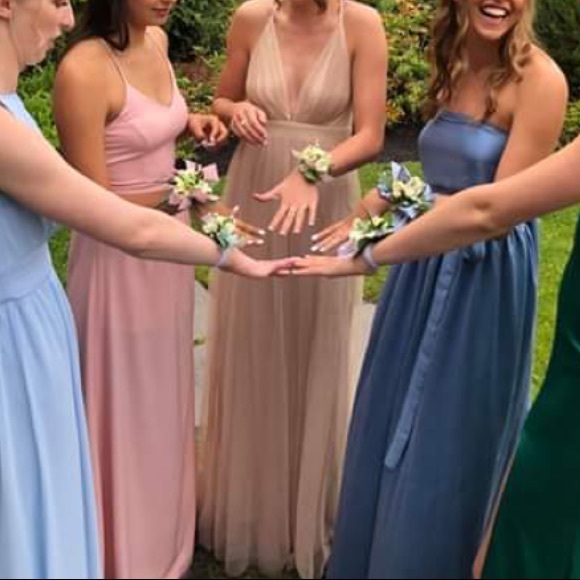 Prom Dress - Picture 2 of 5